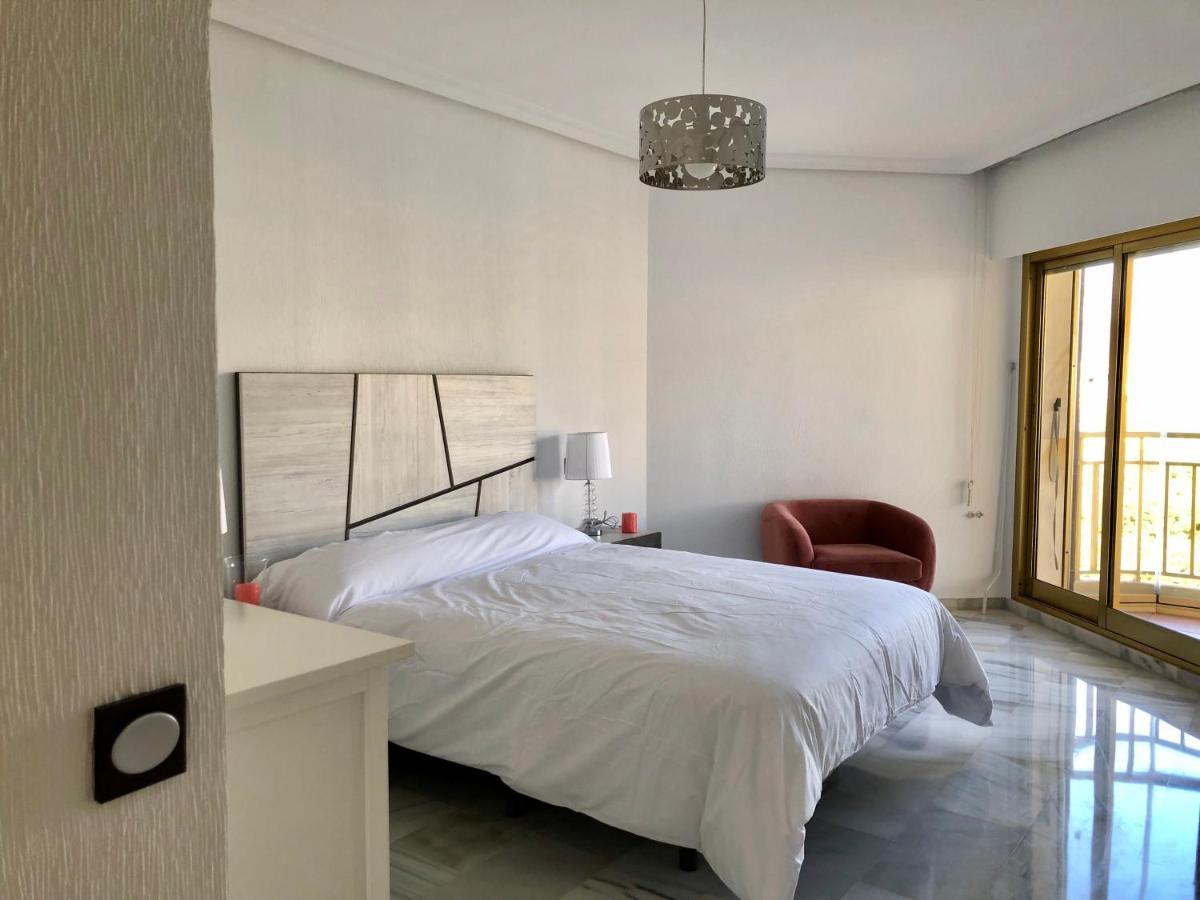 Rentcostadelsol Fuengirola Dona Sofia A Экстерьер фото