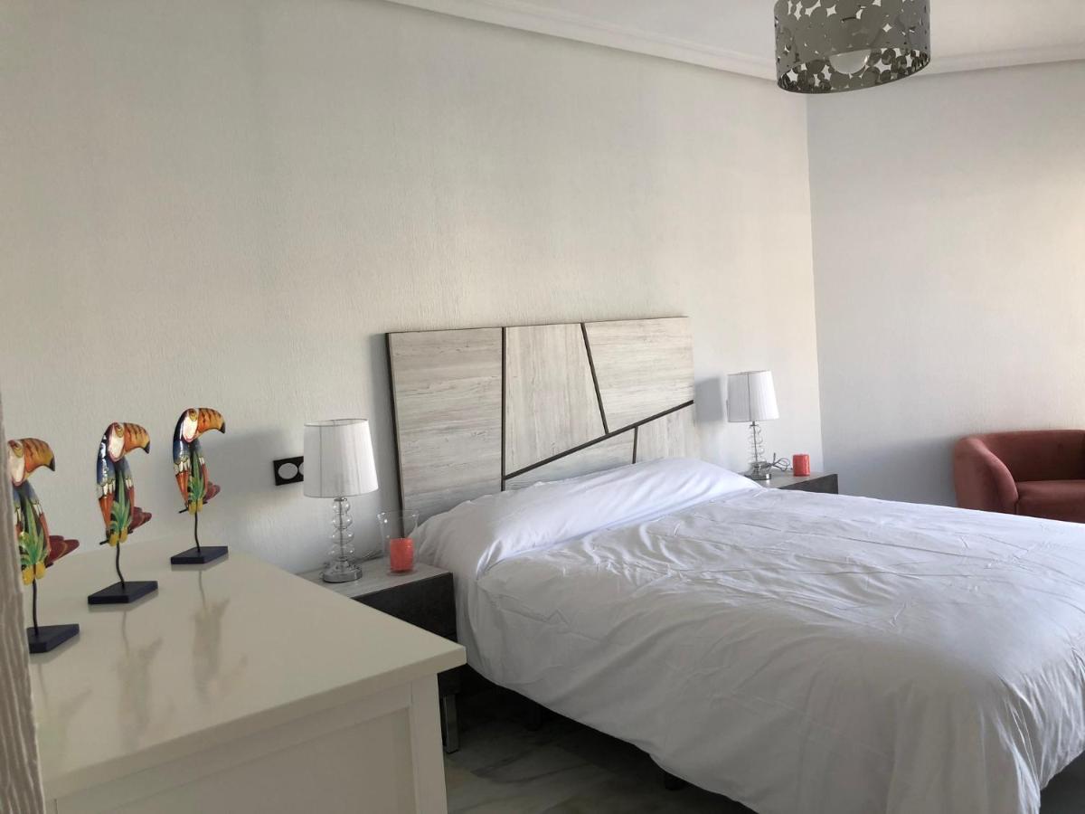Rentcostadelsol Fuengirola Dona Sofia A Экстерьер фото